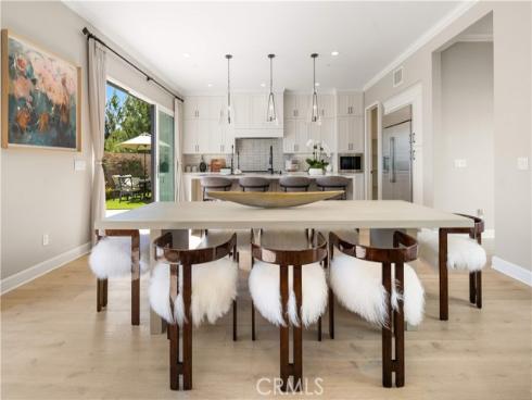 136 Salt Spg , Irvine, CA