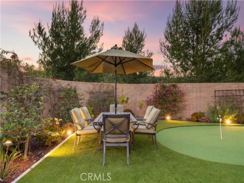 136 Salt Spg , Irvine, CA