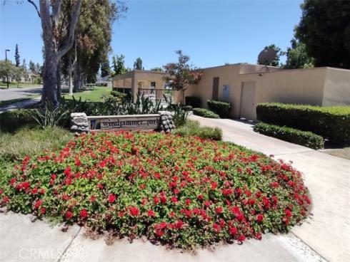 36 Woodleaf , Irvine, CA