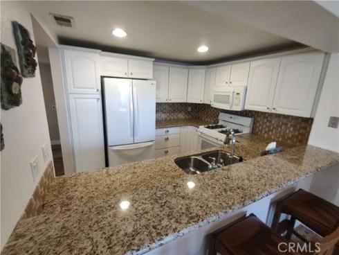 36 Woodleaf , Irvine, CA