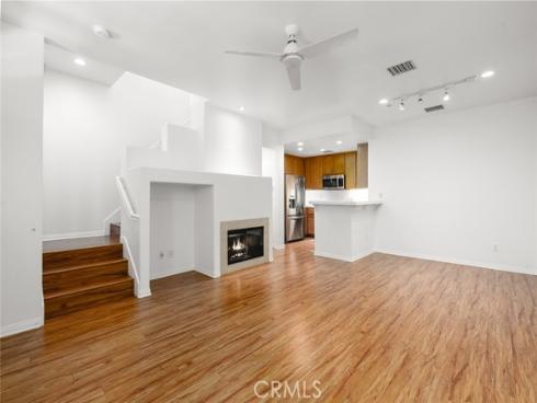 127 Jadestone , Irvine, CA