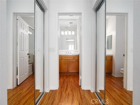 127 Jadestone , Irvine, CA