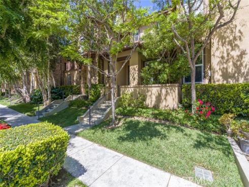 127 Jadestone , Irvine, CA