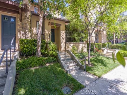 127 Jadestone , Irvine, CA