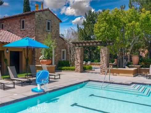 127 Jadestone , Irvine, CA