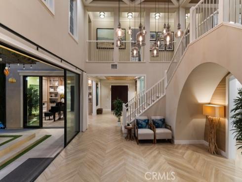 100 Boulder Pass , Irvine, CA
