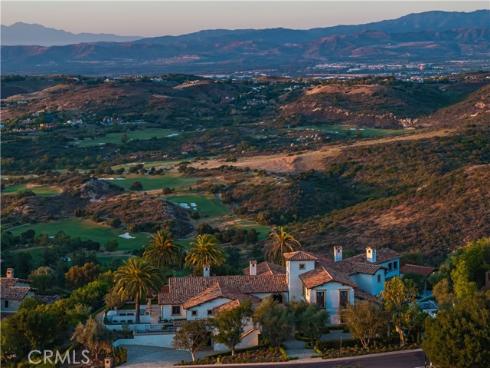 76 Golden Eagle , Irvine, CA