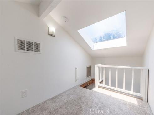 249 Pineview , Irvine, CA