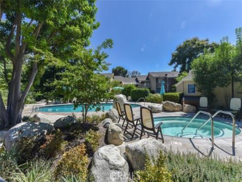 249 Pineview , Irvine, CA