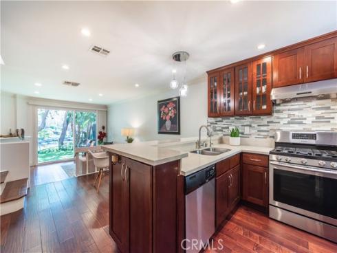 249 Pineview , Irvine, CA