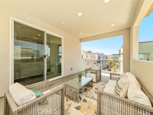 123 Tenor , Irvine, CA