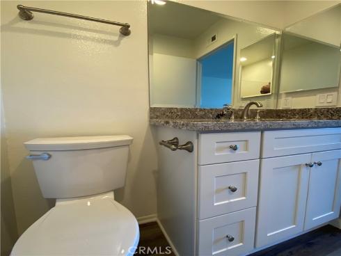 4 Windwood , Irvine, CA