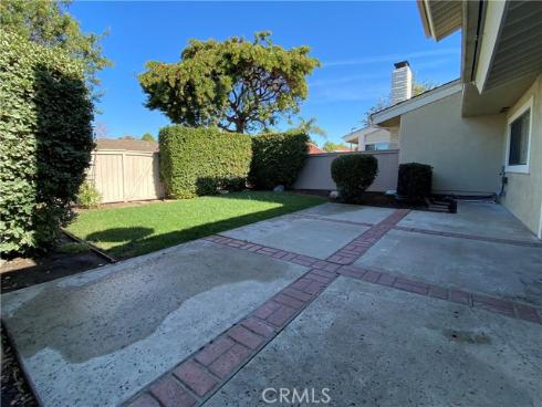 4 Windwood , Irvine, CA