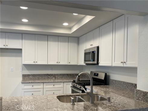 4 Windwood , Irvine, CA
