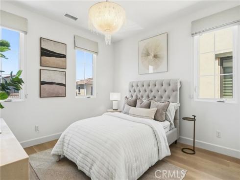 123 salt spring , Irvine, CA