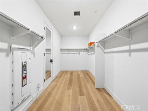 123 salt spring , Irvine, CA