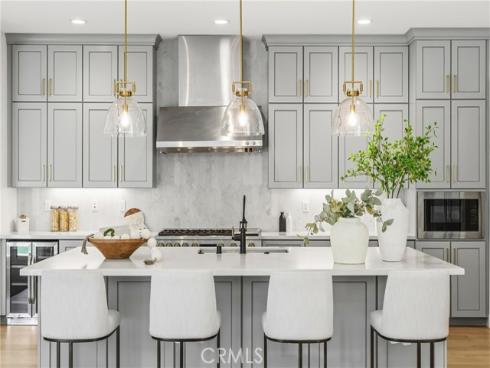 123 salt spring , Irvine, CA