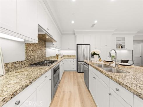 120  Pendant  , Irvine, CA
