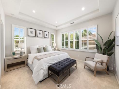 120  Pendant  , Irvine, CA