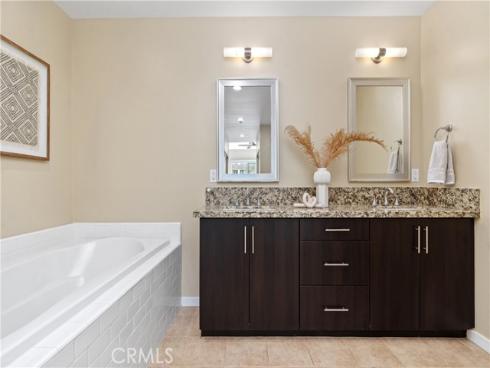 21 Gramercy 312 , Irvine, CA