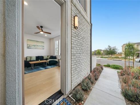 427 Flycatcher , Irvine, CA