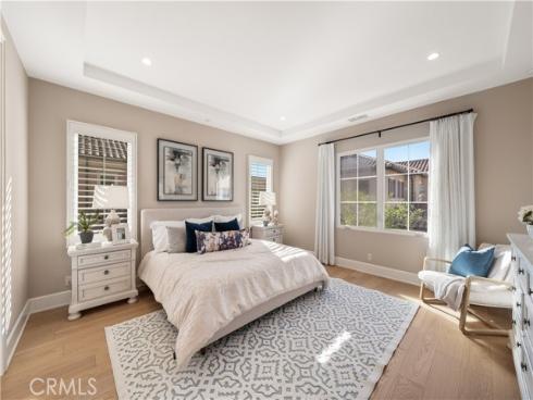 126 Bellini , Irvine, CA