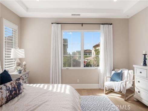 126 Bellini , Irvine, CA