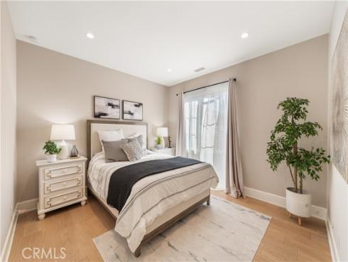 126 Bellini , Irvine, CA