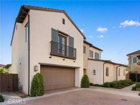 126 Bellini , Irvine, CA