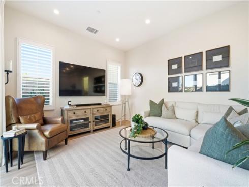 109 Fairgreen , Irvine, CA
