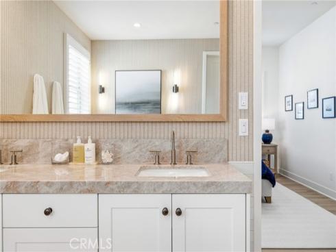 109 Fairgreen , Irvine, CA