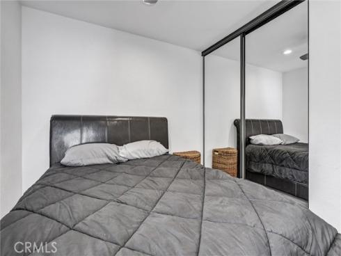 88 Greenmoor , Irvine, CA