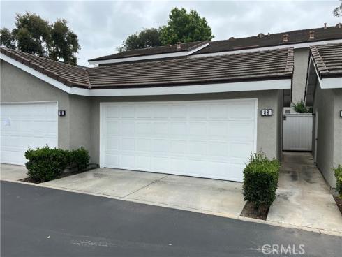88 Greenmoor , Irvine, CA