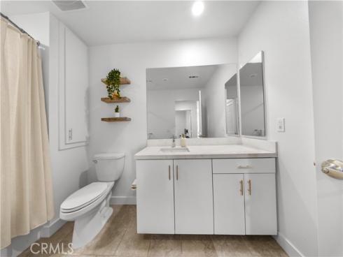 2412  Nolita  , Irvine, CA
