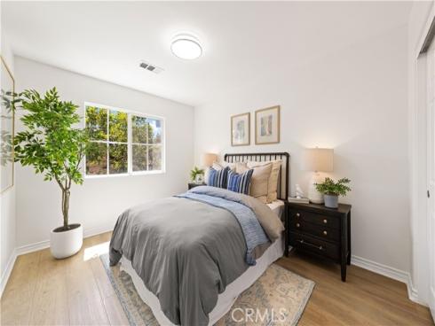 76 Trailing Vine , Irvine, CA