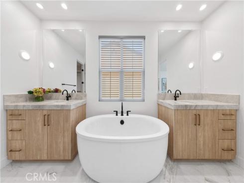 149 Somera , Irvine, CA