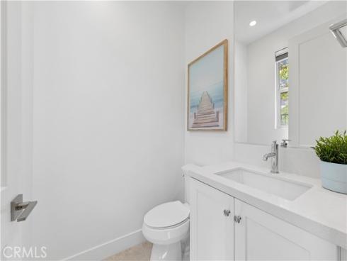 242  Maricopa  , Irvine, CA