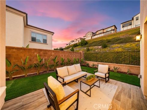 242  Maricopa  , Irvine, CA