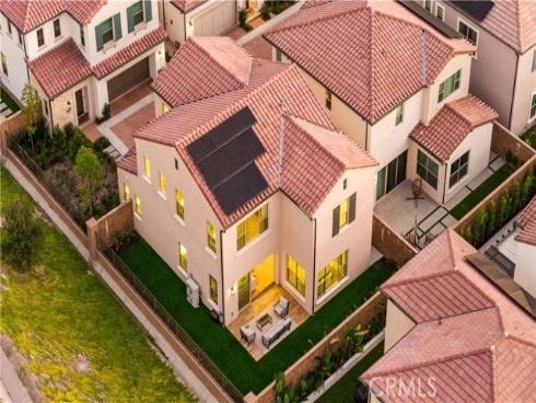 242  Maricopa  , Irvine, CA