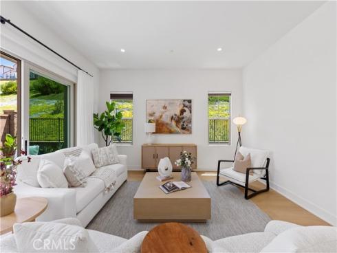 242  Maricopa  , Irvine, CA