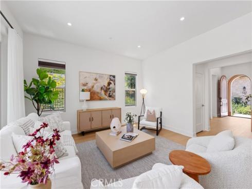 242  Maricopa  , Irvine, CA