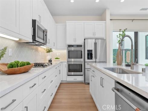 121 Bosal , Irvine, CA