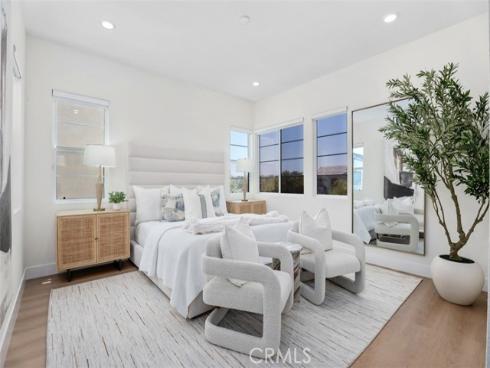 121 Bosal , Irvine, CA
