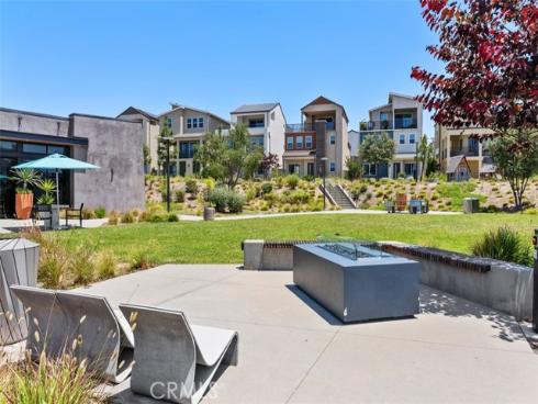 121 Bosal , Irvine, CA