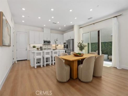 121 Bosal , Irvine, CA