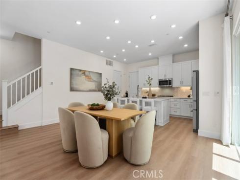 121 Bosal , Irvine, CA