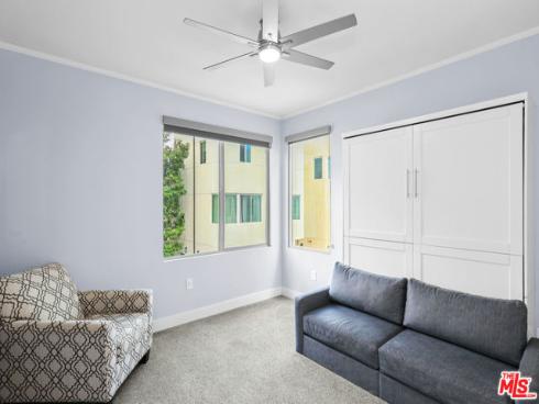 116 Catalyst , Irvine, CA