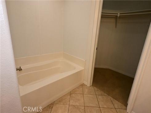 3450  Watermarke  , Irvine, CA