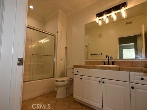 3450  Watermarke  , Irvine, CA