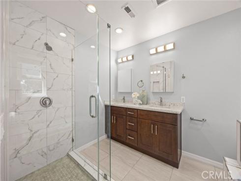 15 Bluecoat , Irvine, CA